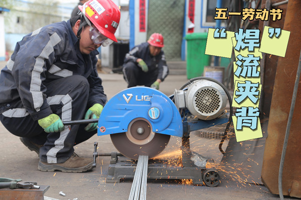 陜煤建設機電安裝公司:五一,施工現場勞動美